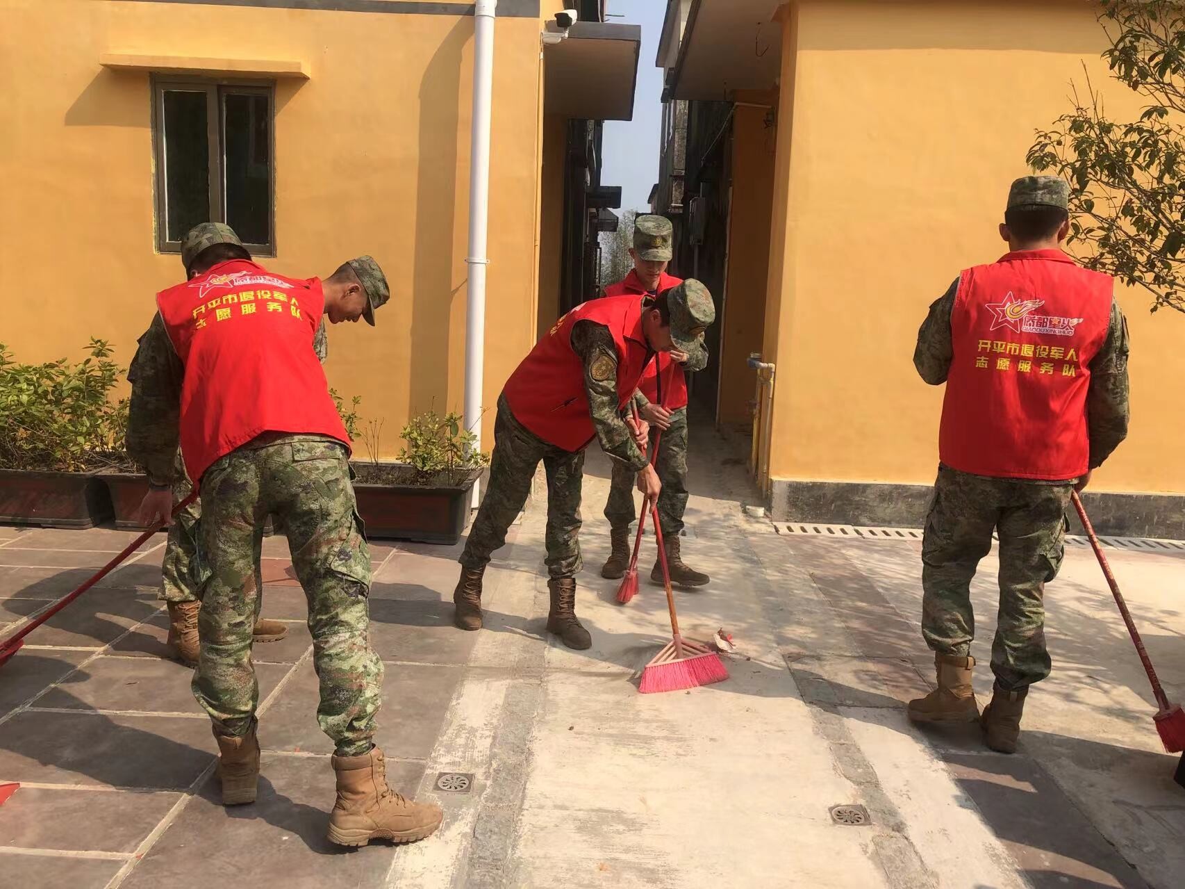 1_學雷鋒 錘黨性 助力鄉村振興(新聞稿)_6