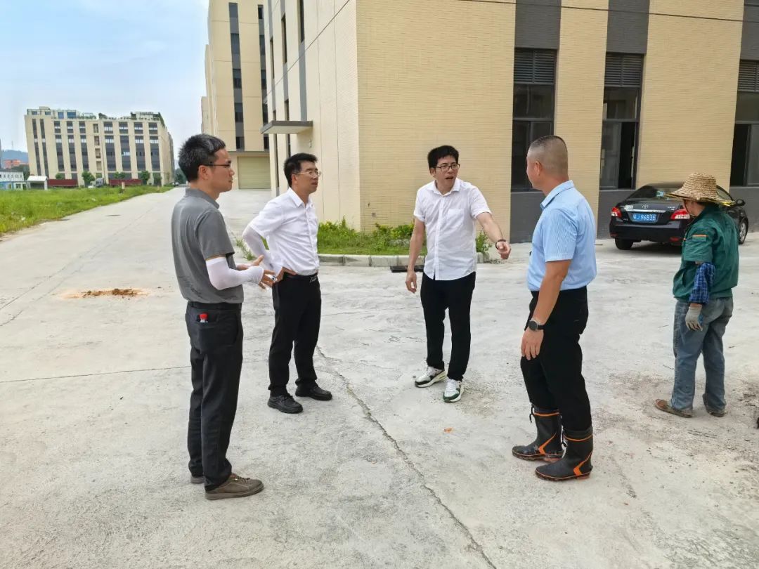 黨建引領 群防群控！翠山湖黨員干部下沉一線，全面筑牢蚊媒防控屏障