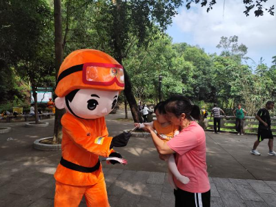 多部門聯動強宣傳!市森防辦開展森林防滅火主題宣傳活動筑牢安全防線.docx_6