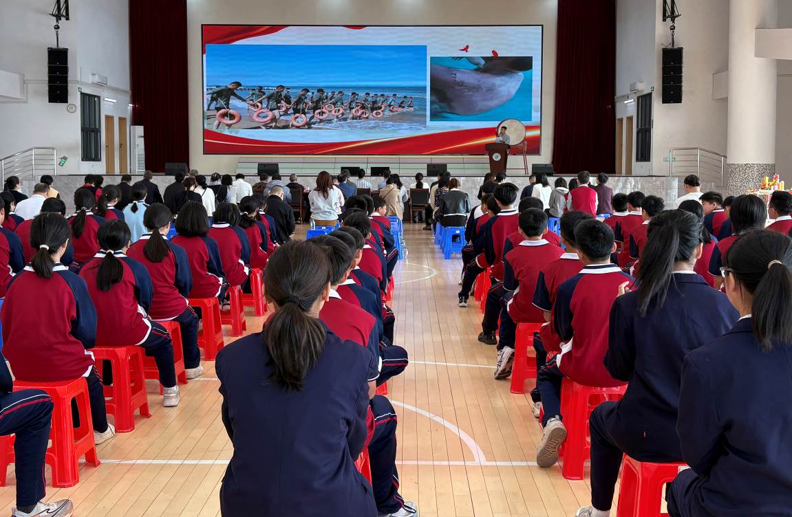 開平市舉辦“紅色百年·赤子功勛”主題繪畫作品展覽活動(1).doc_2