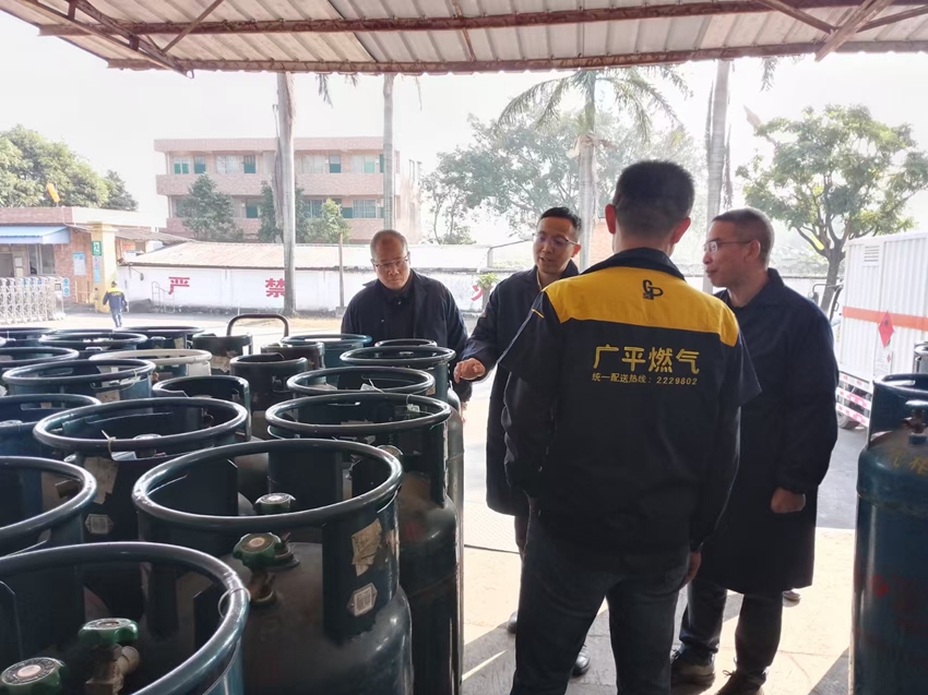 市市場監(jiān)管局三方面強化歲末年初城鎮(zhèn)燃氣安全專項檢查